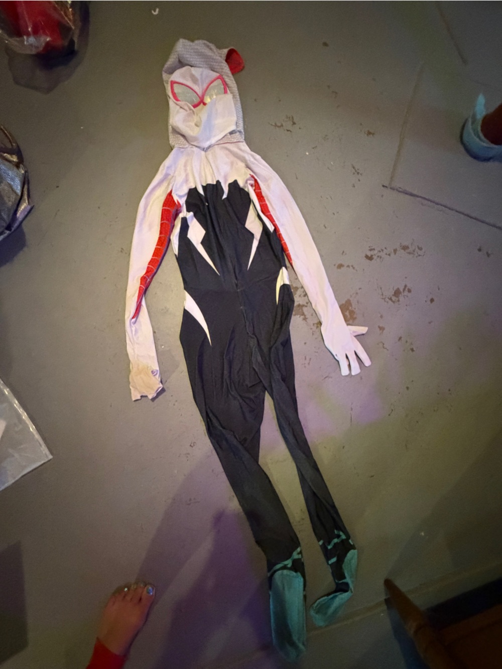 Adult Black and White Spider Gwen Costume with Mask